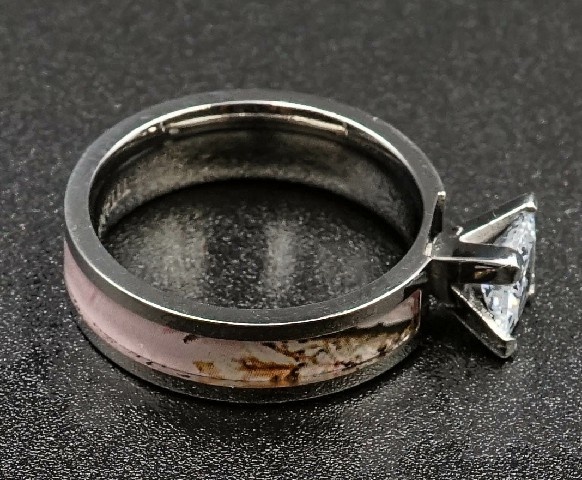 Matching Real Tree Timber Camouflage inlay tinber camouflage titanium wedding rings
