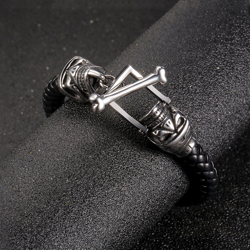 Skull Bracelet 316L Stainless Steel Biker Punk Style Skull Lock Man Bangle